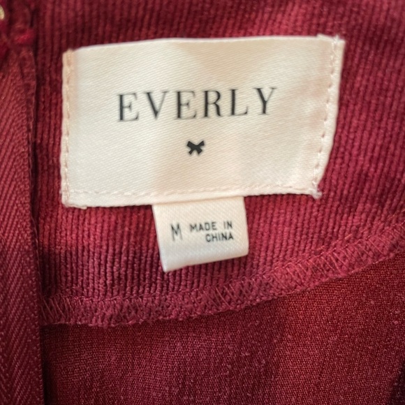 EVERLY Corduroy Brick Red Short Sleeve Mini Dress Size Medium - Picture 4 of 5